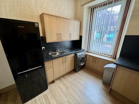 2 bedroom flat to rent - Photo 5