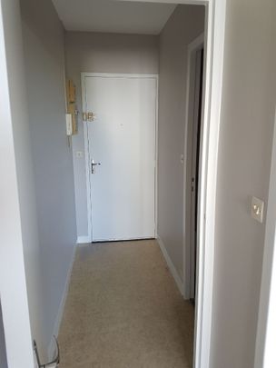 A LOUER grand studio 50000 Saint-Lô 1 pièce 29.29 m² - Photo 1