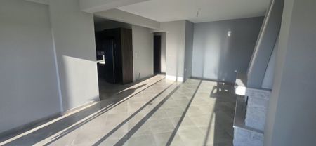 Μονοκατοικία για ενοικίαση Κέντρο (Αμάρυνθος) - Photo 3