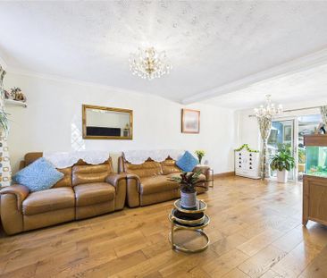 3 bedroom link detached house to rent - Photo 4