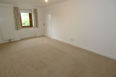 Property to let in St Andrews - Photo 2