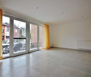 Appartement te huur - Photo 1