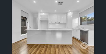 Modern Comfort, Low Maintenance & Coastal Convenience - Photo 4