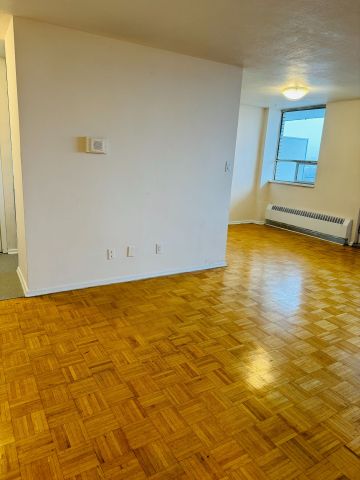 For Lease - 500 Dawes Road Unit# 322, Toronto, Ontario - Photo 3