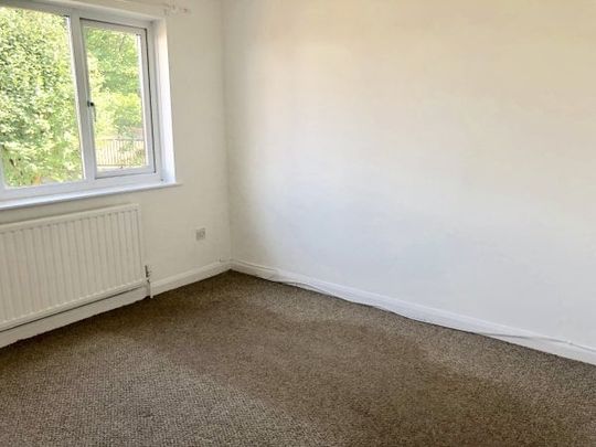 St Michaels Close, Plymouth, PL1 - Photo 1