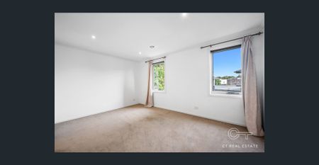 Modern Family Living Surrounded by Parklands and City Convenience - Photo 5