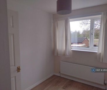 3 bedroom detached house to rent - Photo 3
