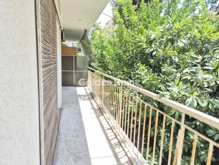 Διαμέρισμα για ενοικίαση Παναγίτσα (Παλαιό Φάληρο) - Photo 2