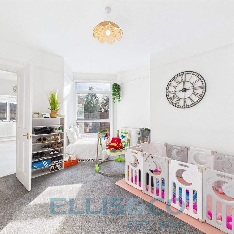 3 bedroom semi-detached house to rent - Photo 1