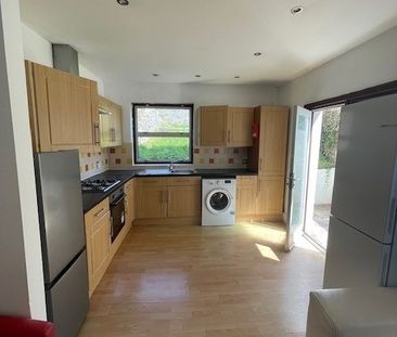 Room in a Shared House, Queens Park Terrace, BN2 - Photo 2