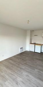 Location Appartement 2 pièces 42m² MONT DE MARSAN 40000 - Photo 3