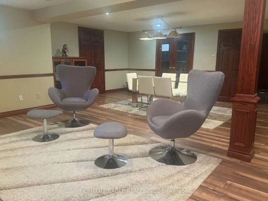 Detached Home For Lease | N9246977 - Photo 1