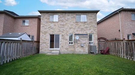 For Lease - 4783 Apple Blossom Circle, Mississauga, Ontario - Photo 4