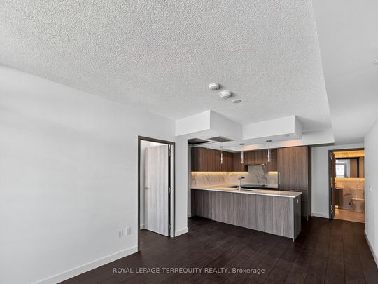 For Lease - 1 Concord Cityplace Way Unit# 4505A, Toronto, Ontario - Photo 1