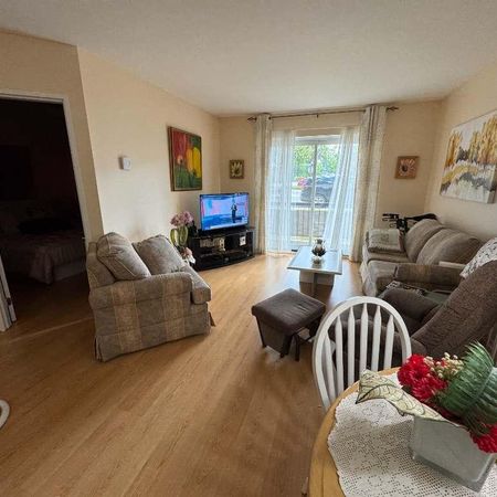 Logement 3.5 résidence 65ans+ - Photo 4