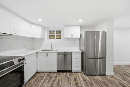 For Lease - 990 VICTORIA Avenue Unit# 2, Windsor, Ontario - Photo 3