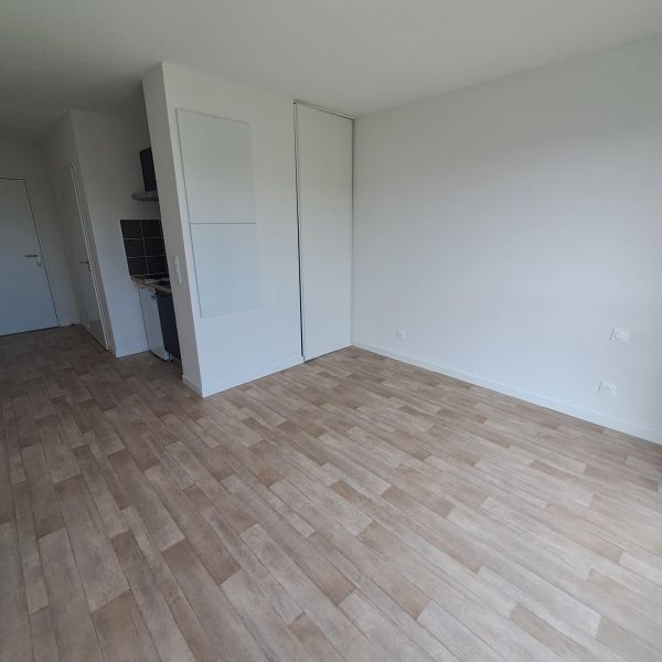 Location Appartement 1 pièce 22m² JOUE LES TOURS 37300 - Photo 1