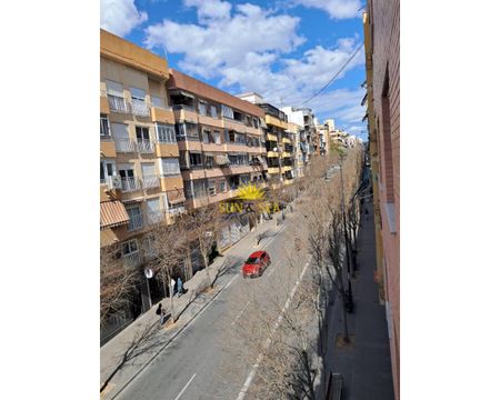 3-BEDROOM APARTMENT FOR RENT IN CAMPOAMOR - ALICANTE - Photo 4