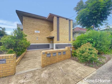 1/56 Miskin Street, Toowong, QLD 4066 - Photo 5