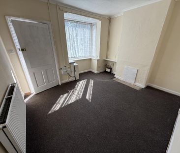 2 bedroom property to rent - Photo 1