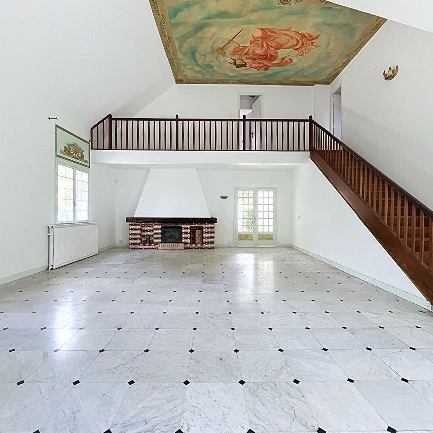 Maison T8 LE VESINET à louer - Photo 1