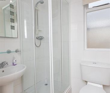 1 bedroom private hall to rent - Photo 1