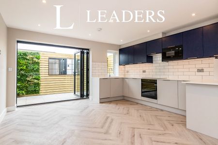 2 bedroom apartment to rent Victoria Road, Sutton - Photo 4