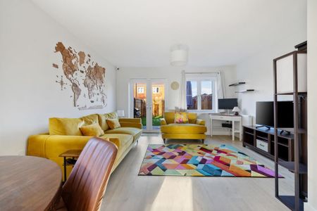 2 bedroom semi-detached house to rent - Photo 3