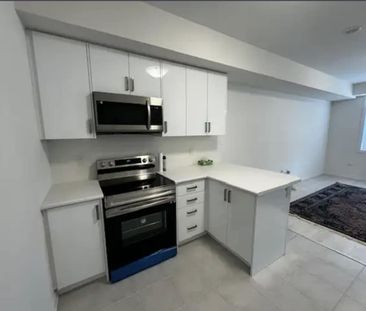 Two bedroom townhouse for rent in Ancaster - Photo 5