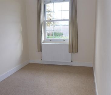 Lower Icknield Way, Great Kimble - Photo 2