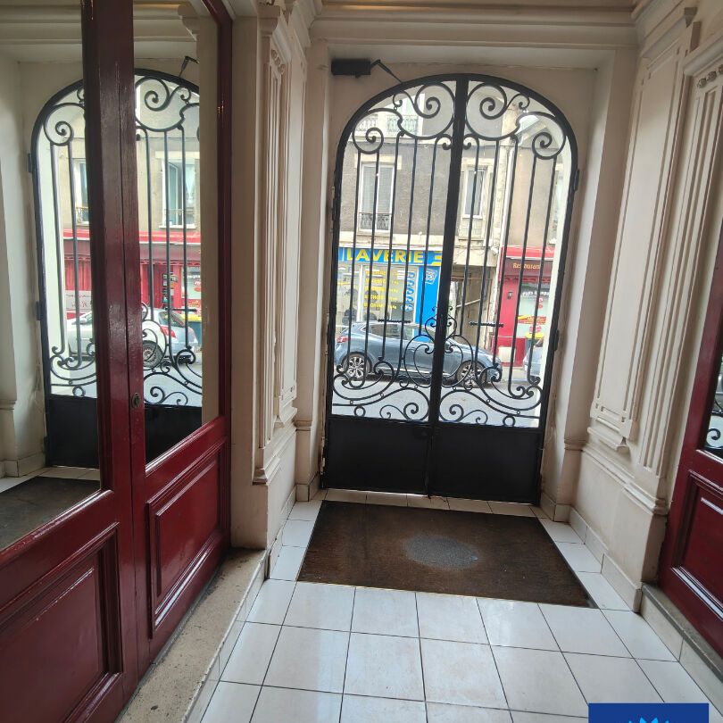 Apartment - Photo 1