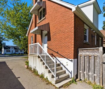 For Lease - 425 Upper Gage Avenue Unit# 1, Hamilton, Ontario - Photo 5