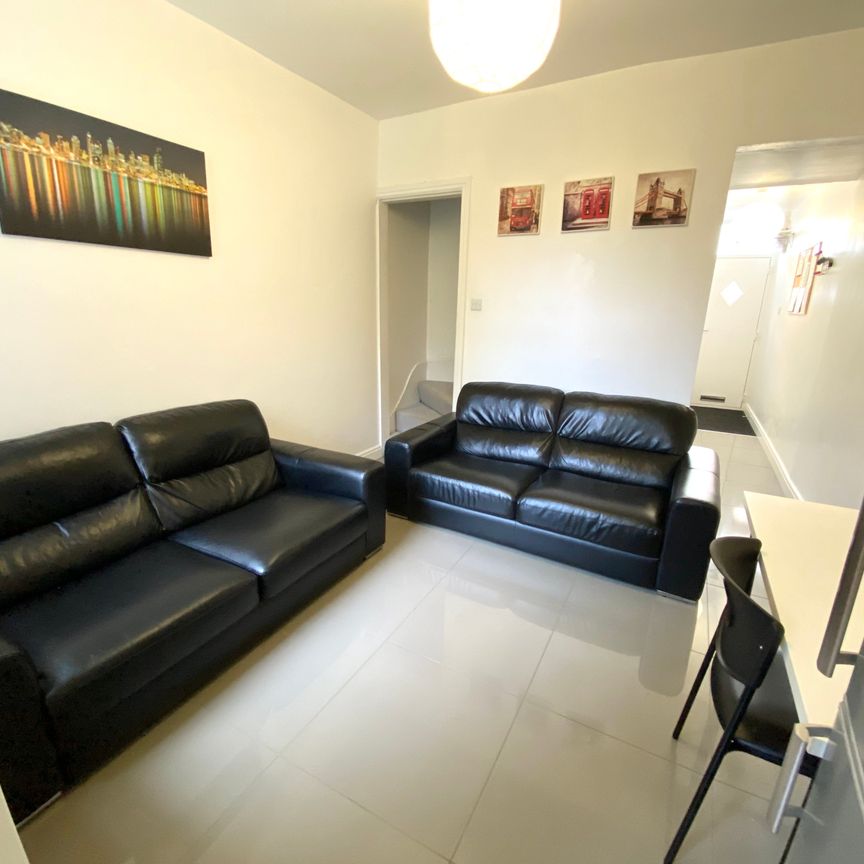 5 Winnie Road - Photo 1