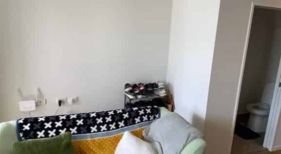 SILVERDALE, 3 BEDROOMS - Photo 1