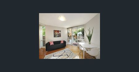 Courtyard Living Close to it All! - Photo 4