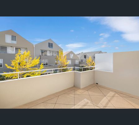 3/4 Bonnington Road, West Hobart, Tas 7000 - Photo 1