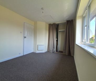 Woodford Court, Gloucester - Photo 6