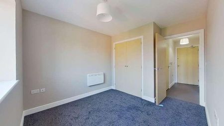 Newport House, Worcester, WR1 - Photo 3