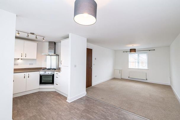 2 bedroom apartment to rent - Photo 1