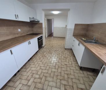 Location appartement 4 pièces - 92.42m² à Raillencourt-sainte-olle ... - Photo 1