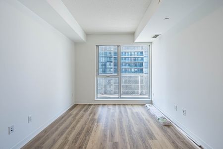 For Lease - 4065 Confederation Parkway Unit# 2003, Mississauga, Ontario - Photo 4