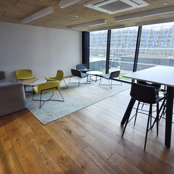 Studio to rent - Photo 1