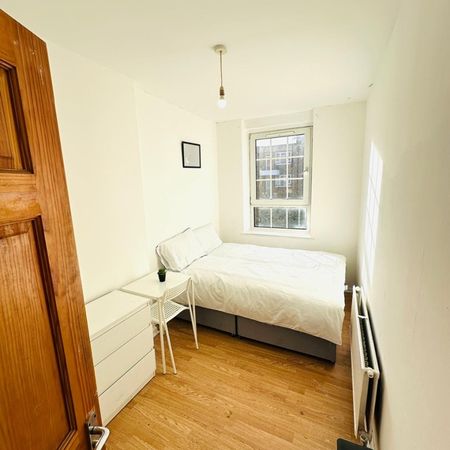 Room in a Shared House, Ring House, E1 - Photo 4