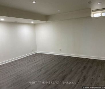 For Lease - 4372 Fairview Street, Burlington, Ontario - Photo 4