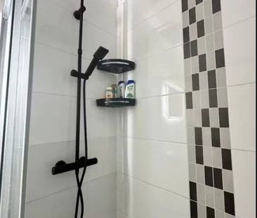 Deux pièces avec dressing et bureau - Photo 6