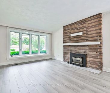 Detached Home For Lease | W9248483 - Photo 6