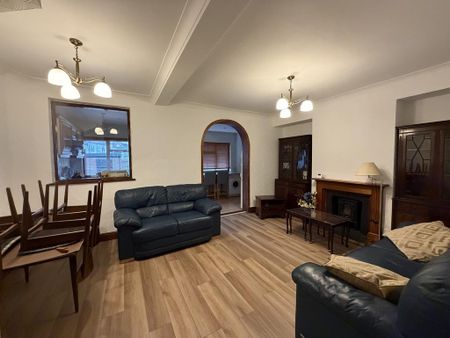 3 bedroom semi-detached house to rent - Photo 5