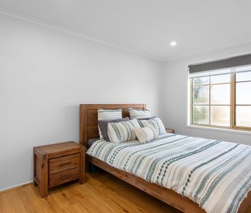 Seaside Retreat - Coastal Comfort and Contemporary Living - Photo 3