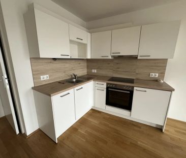2 Zimmerwohnung mit großer verglaster Loggia - unbefristeter Mietve... - Photo 3