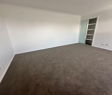 Brand New 4-Bedroom, 2-Bathroom Home for Rent - Photo 2